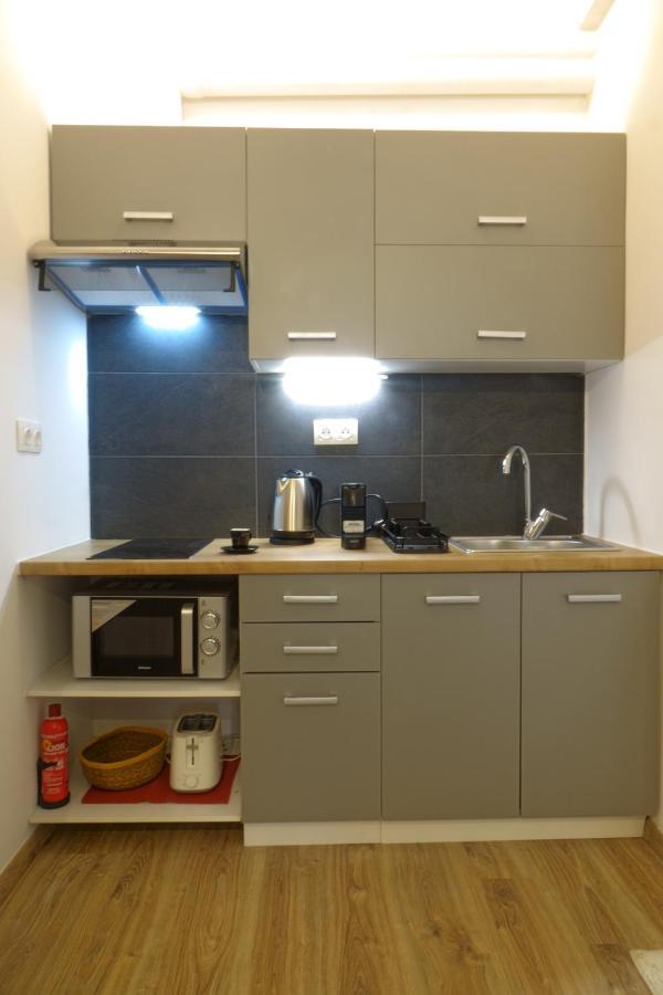 You & Me Cozy Apartments By Zain Atene Esterno foto